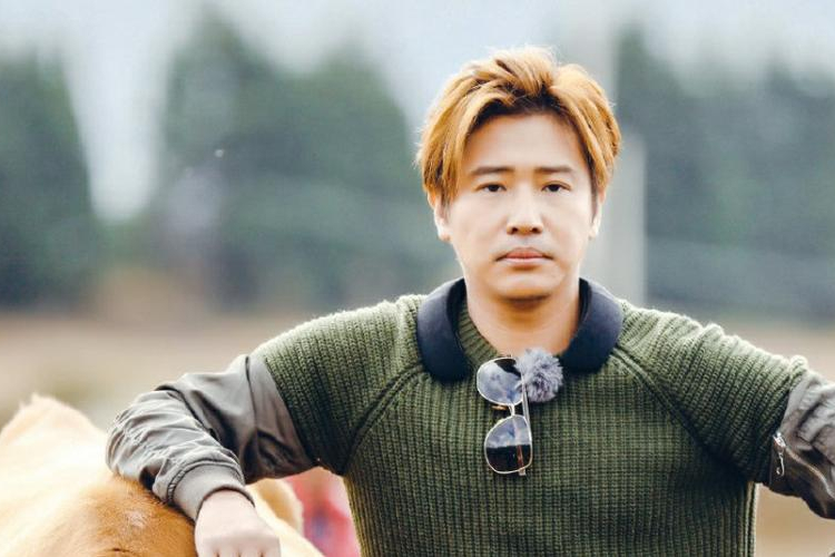 欧弟跨界相声行业无起色，转行直播带货，落魄到快没工作？