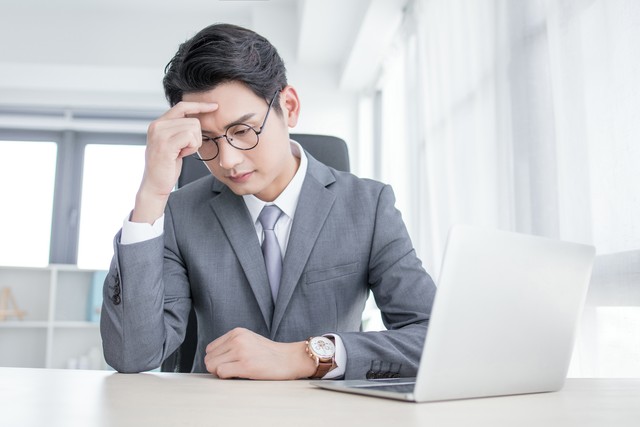 單位為何不給開（為什么大多數公司不愿招40歲以上的人，是歧視嗎，到底有啥貓膩？）