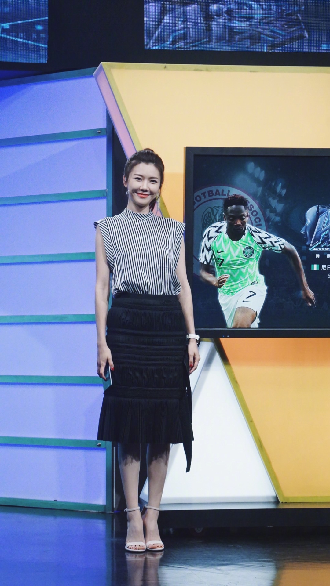 世界杯美女主播茗茗(足球女主播哪家强,央视马凡舒,刘语熙,杨茗茗最强