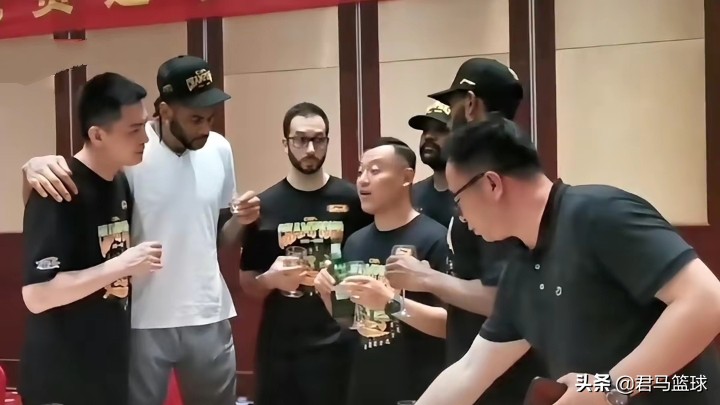 cba总决赛为什么是三两胜(CBA快讯！郭艾伦上中考主科试卷 辽篮续约3外援，小丁离队鲨鱼不舍)