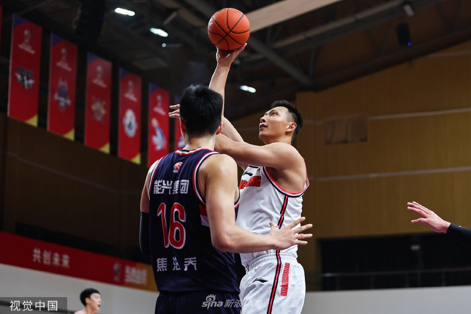 cba赵睿为什么没得上场（广东队3消息：雪藏赵睿事出有因，胡明轩打出代表作，徐杰被表白）