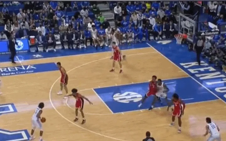 2022年选秀巡礼：继承肯塔基的荣光——泰泰-华盛顿