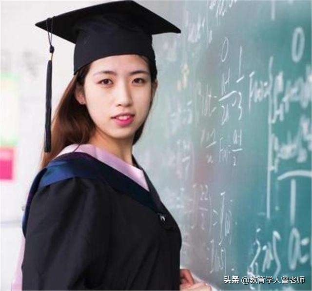 考研成绩400分“满天飞”，300多分还有戏吗，复试分数线给人希望