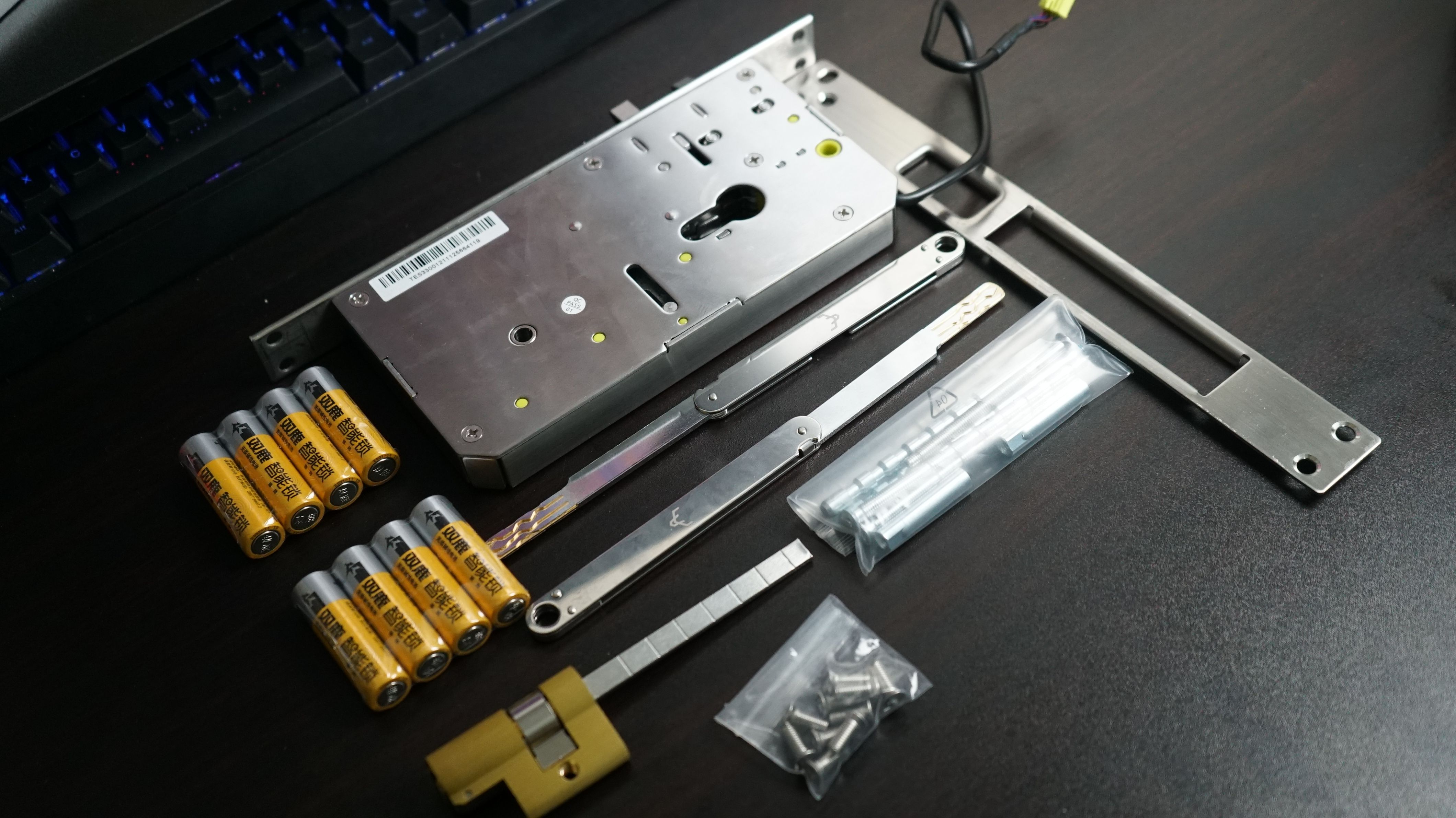 鹿客3D人脸智能锁，懒人的极致体验——回家开门也能解放双手