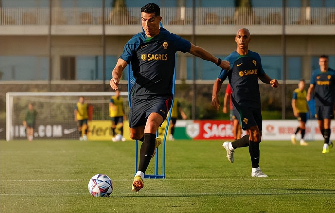 世界杯葡萄牙对西班牙直播电视（欧国联直播：捷克VS葡萄牙 葡萄牙欲取捷克）-趣拿体育