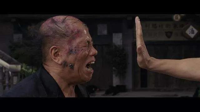 唯一一部男主没名字，女主没台词的电影