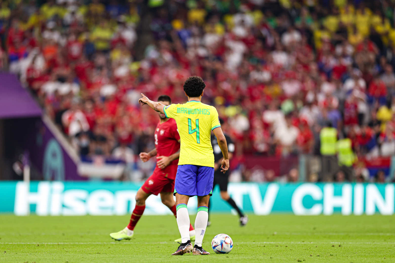 巴西中前场出色（巴西2比0完胜！内马尔表现出色功不可没，主动求变让球迷惊喜）