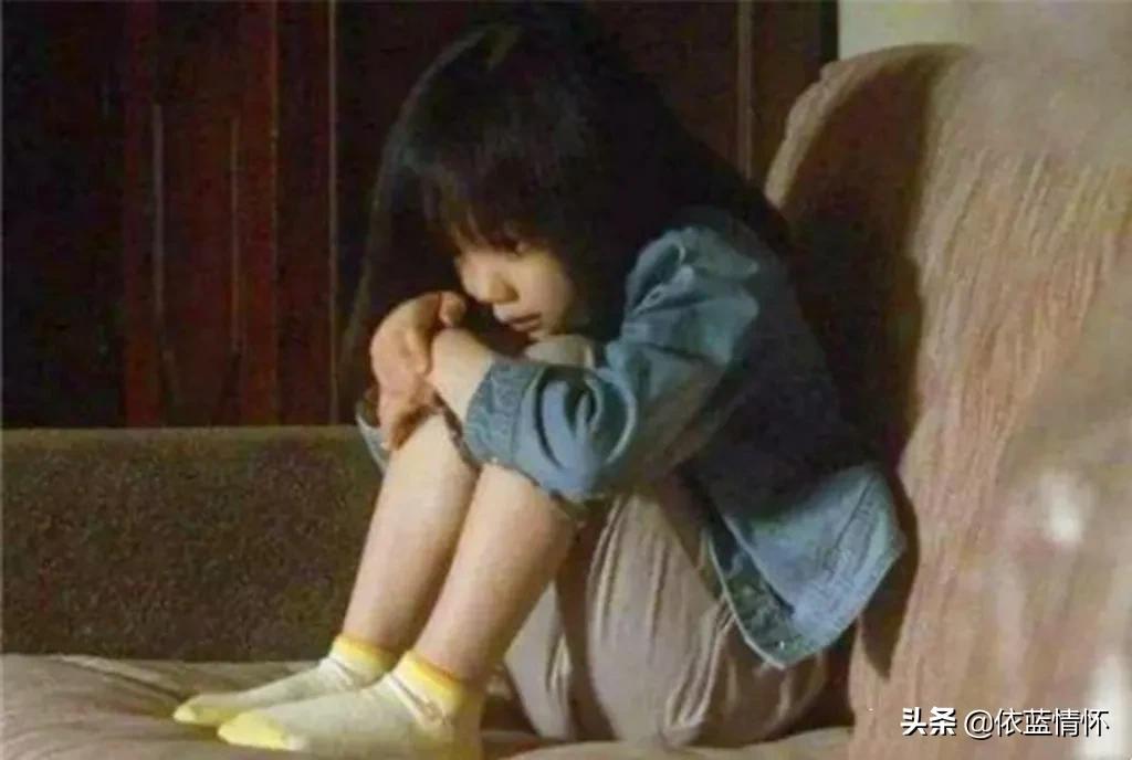 19岁女儿面临生死存亡，离婚后的父母双双归来，重新开始恋爱