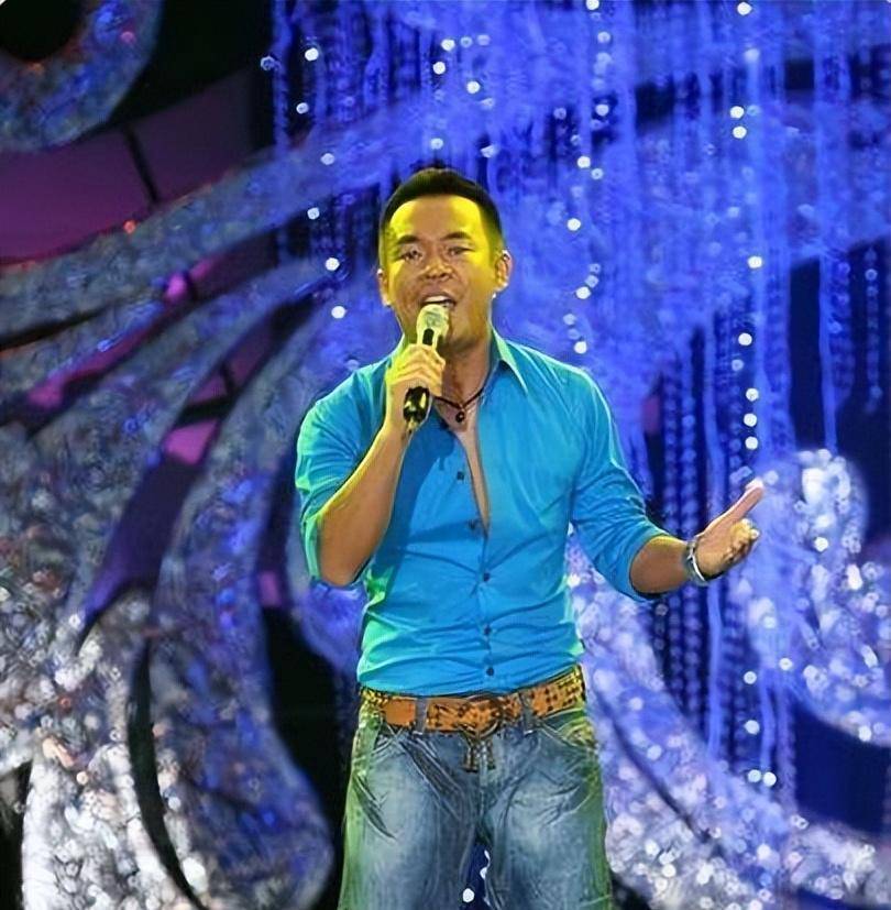 孙浩:26岁上春晚走红,得罪杨坤20年不说话,55岁至今未婚没孩子