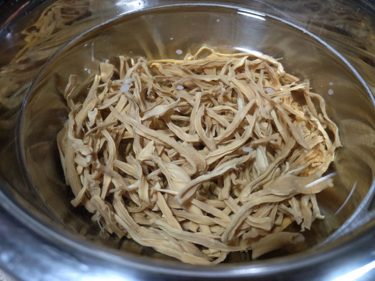 笋干的正确泡发方式,大厨教你正确做法,鲜嫩味美,口感如鲜笋