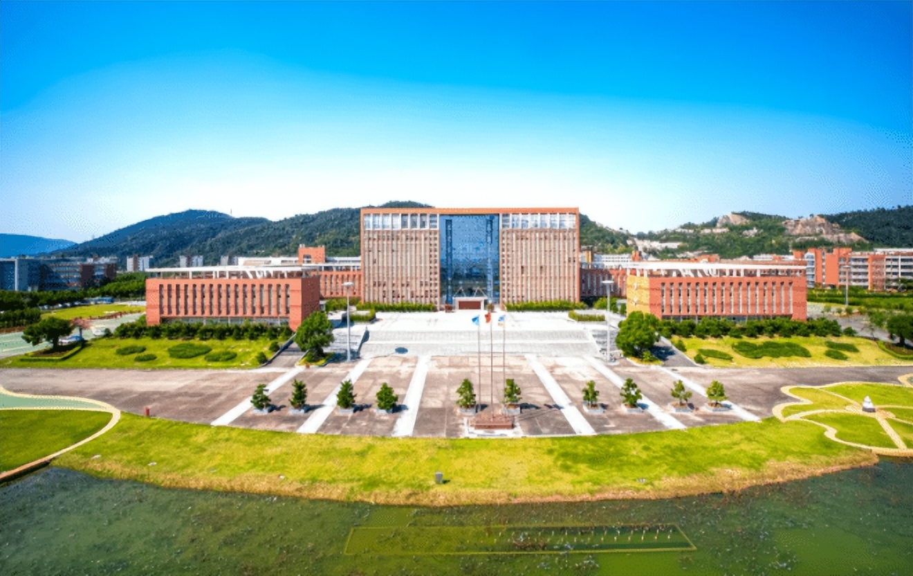 珠海北京理工大学,珠海北京理工大学珠海学院-爱妻自媒体