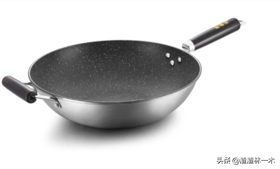不粘锅涂层有毒且致癌？央视科学实验揭晓，告诉你答案