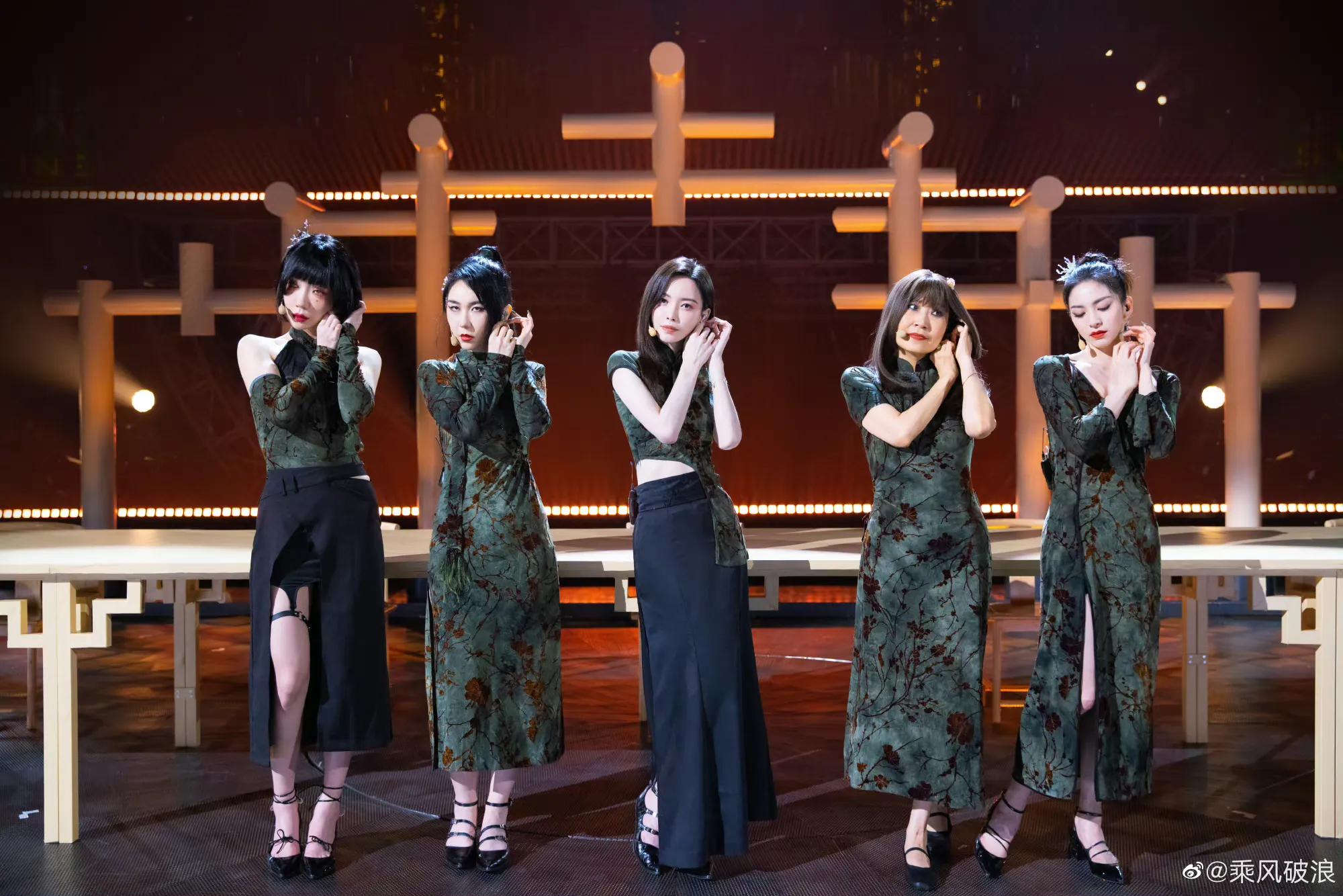 《乘风破浪的姐姐3》三公结束，但舞台缺少的是什么？