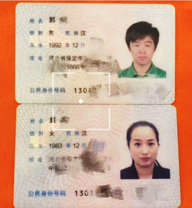 这个男生做了同学不敢做的事，娶了大自己9岁的老师，生了双胞胎