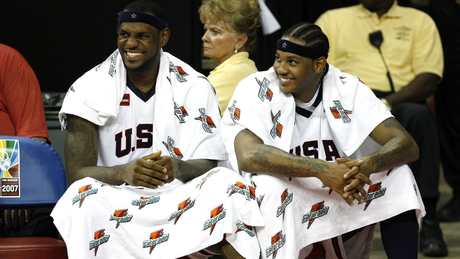 2013年全明星外套(照片:勒布朗·詹姆斯卡梅隆·安东尼这些年)