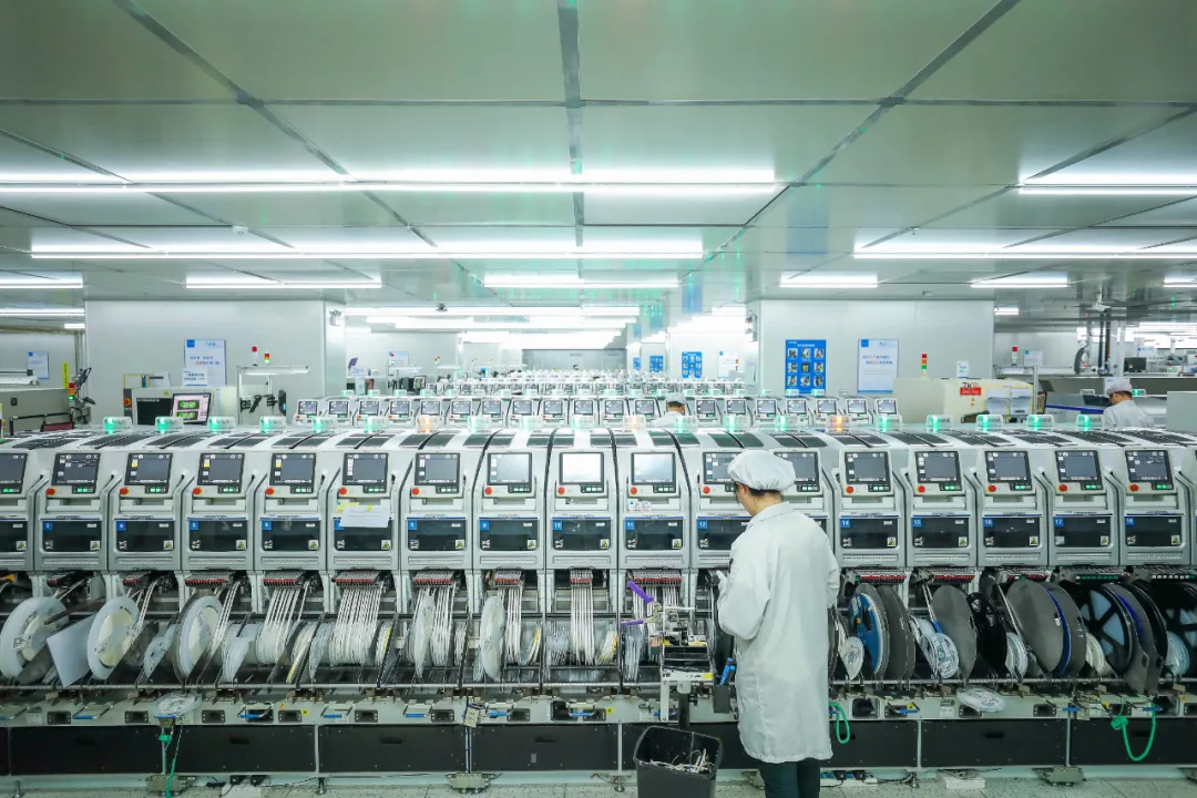 折叠元年，2022年手机市场展望