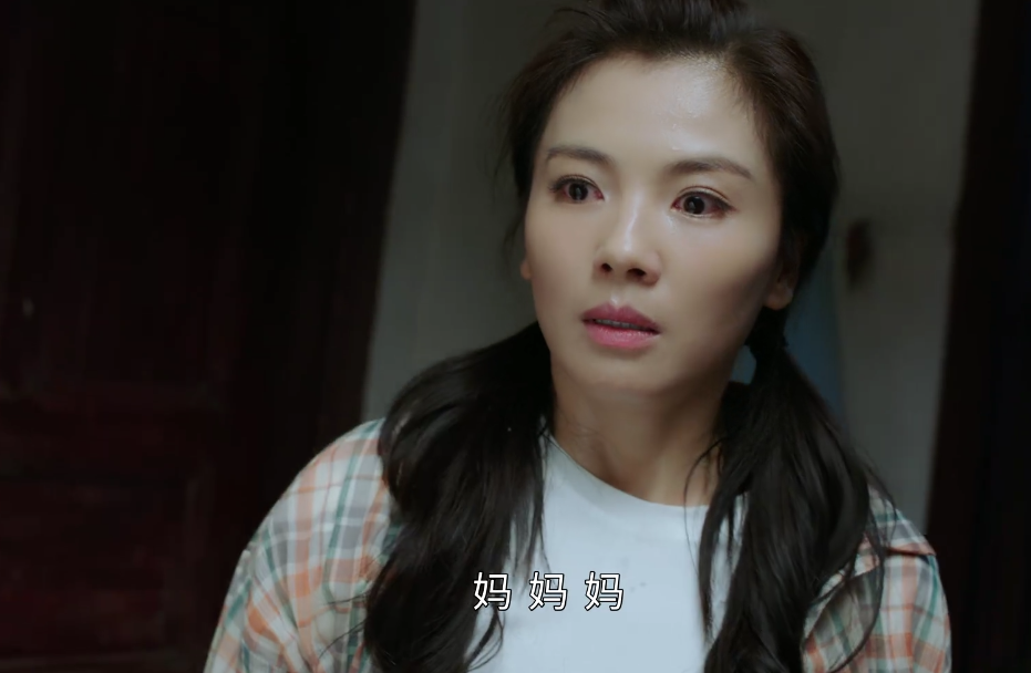 《妻子的选择》：孙莉的皱纹，张瑶的脸，这部剧的滤镜好真实