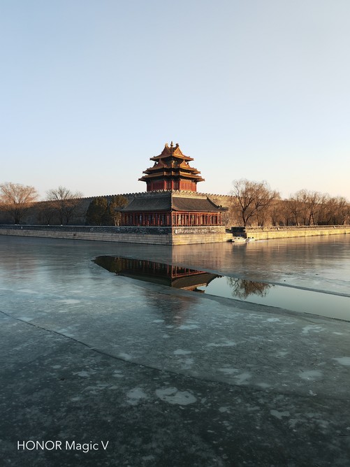 荣耀Magic（淘宝黑屏怎么回事啊）