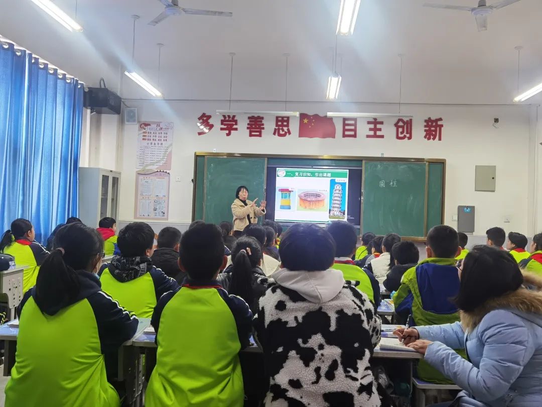 宗村小学：双减”进行时 圆柱也精彩