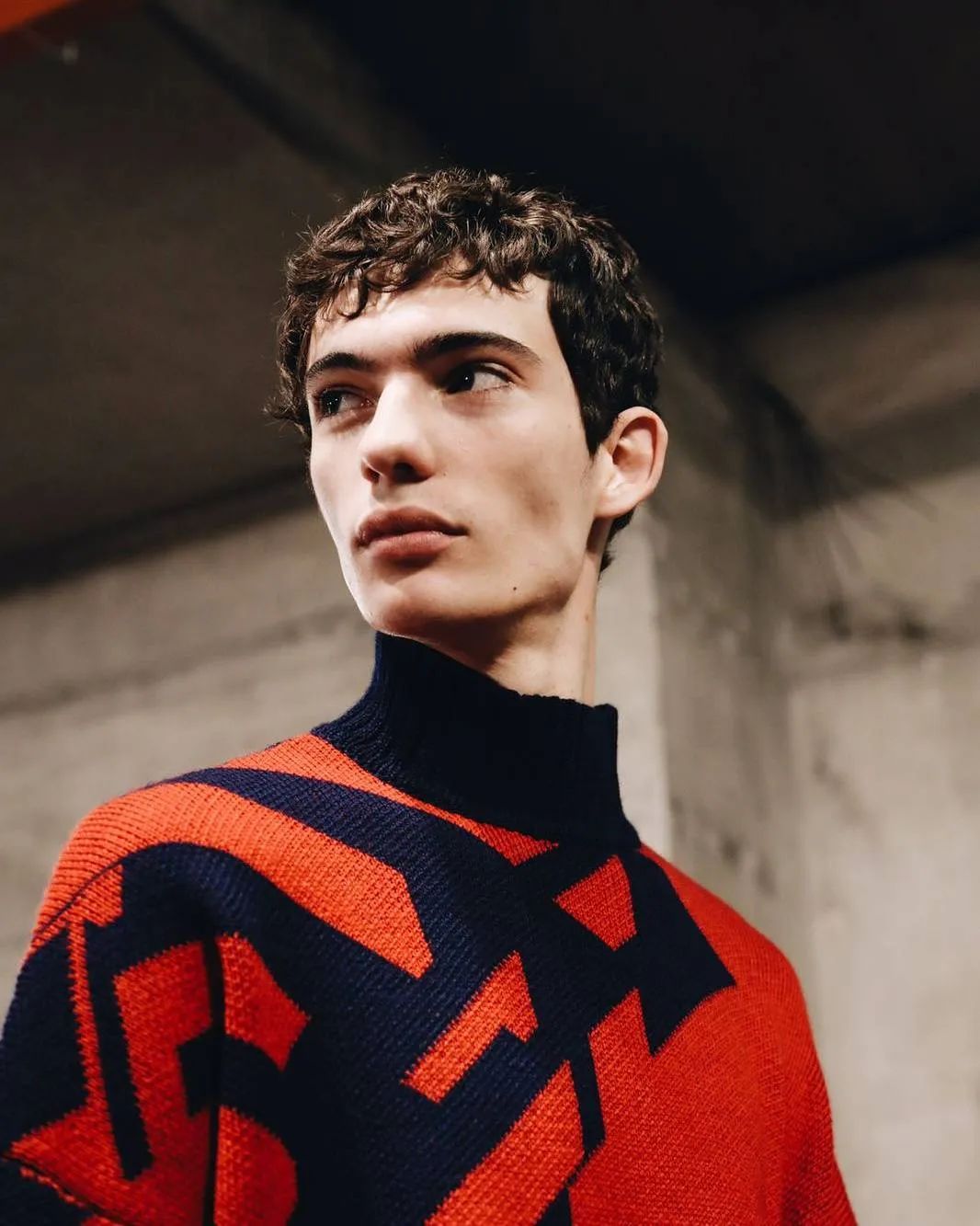 克罗地亚西班牙裔男模特皮耶罗蒙德斯出演netflix电影了