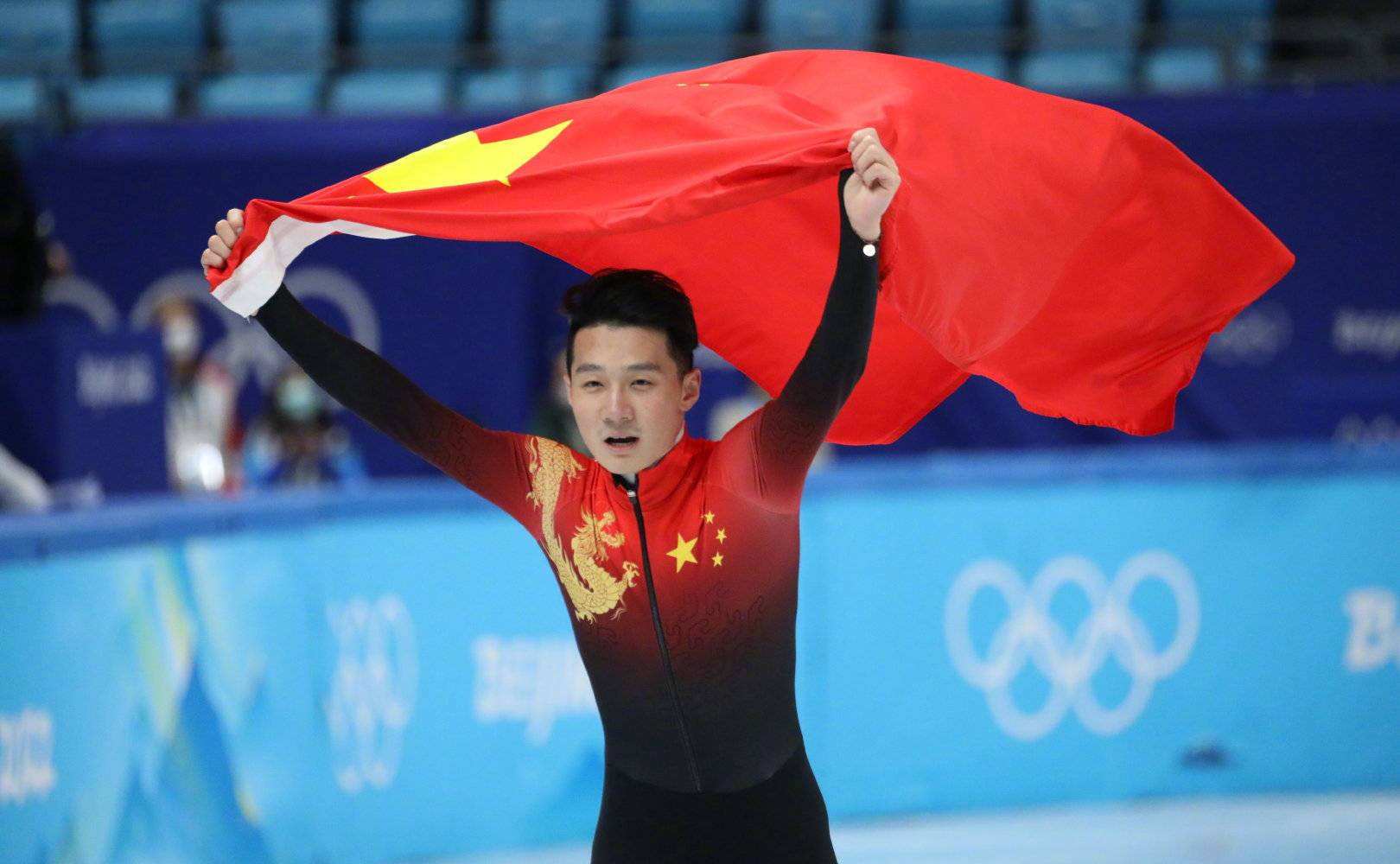 韩国世界杯为什么这么脏(运动员犯规"下黑手",教练当