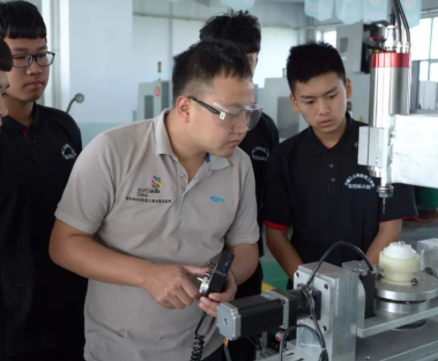 职校学生也能考大学？教育部门回应家长诉求，家长终于可以放心了