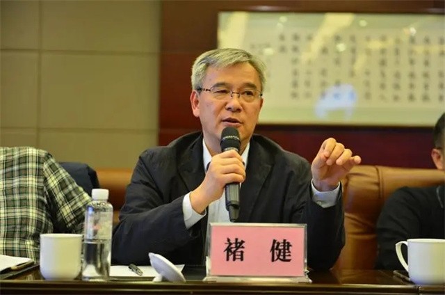 褚健：因贪污坐牢3年，出狱后研发项目，国家又给他3000万