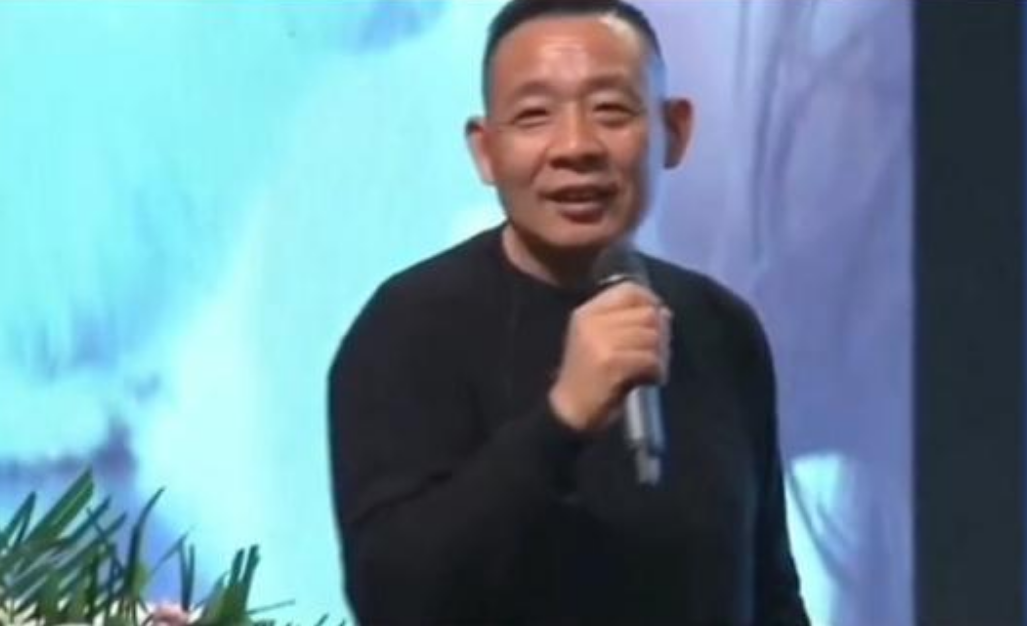 胖东来活该你火！武汉疫情捐款5000万，河南水灾老板亲自参与救援