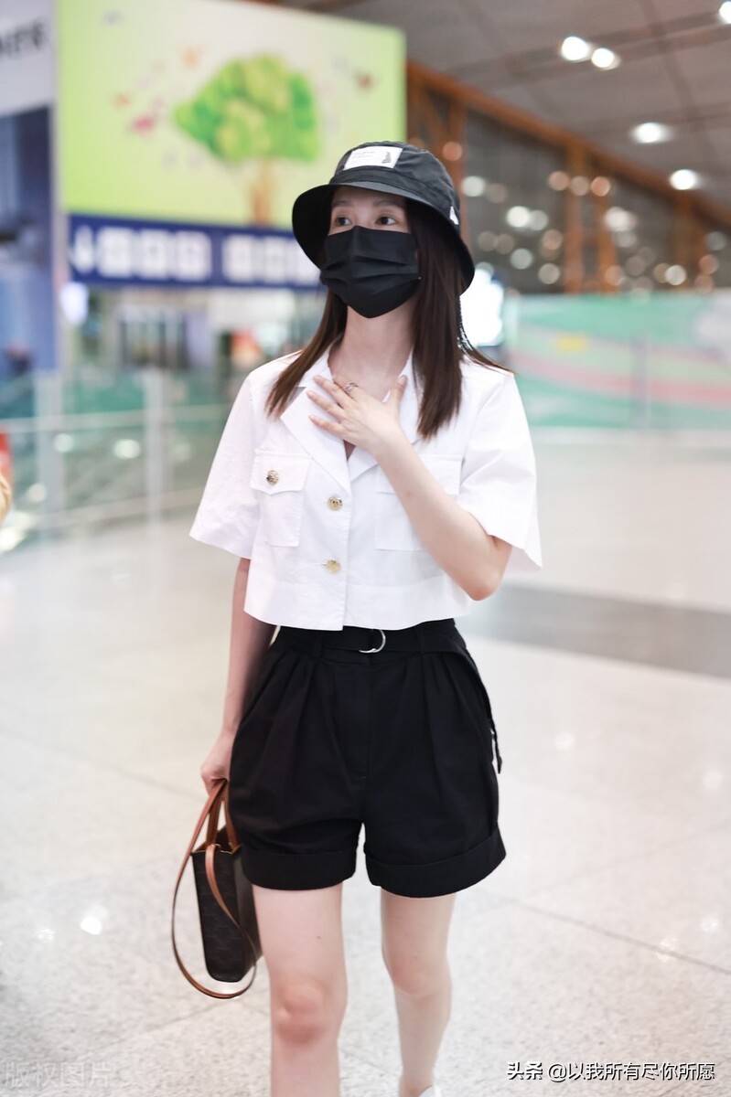 淡妆浓抹总相宜李沁