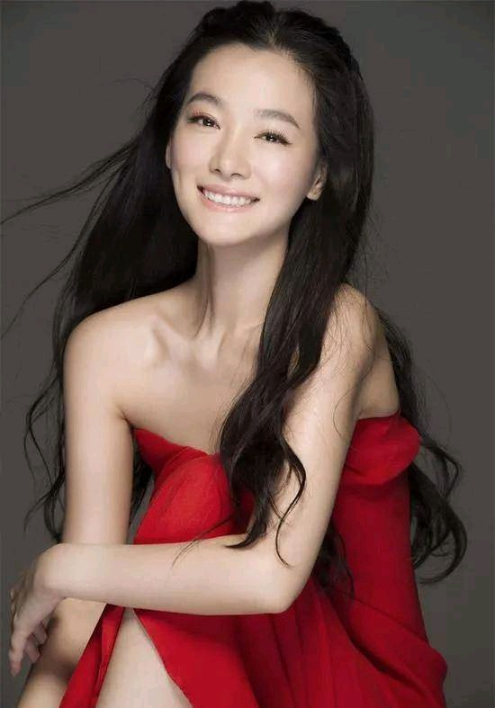 著名演员于震:被前妻泼尽脏水,为何二婚妻子辛月依然敢嫁?