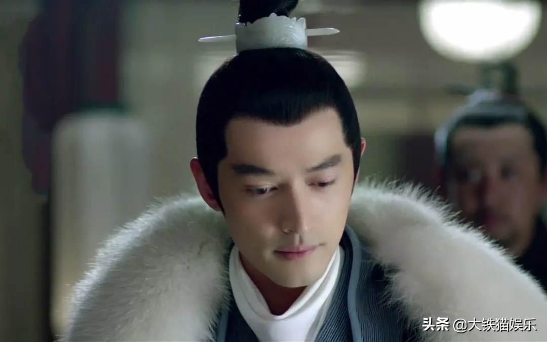 气质不行就别穿貂了，10位古装美男告诉你啥叫貂皮上身，贵气逼人