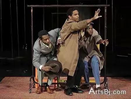 赖声川和徐峥都在缅怀的这位老爷子，到底是谁？