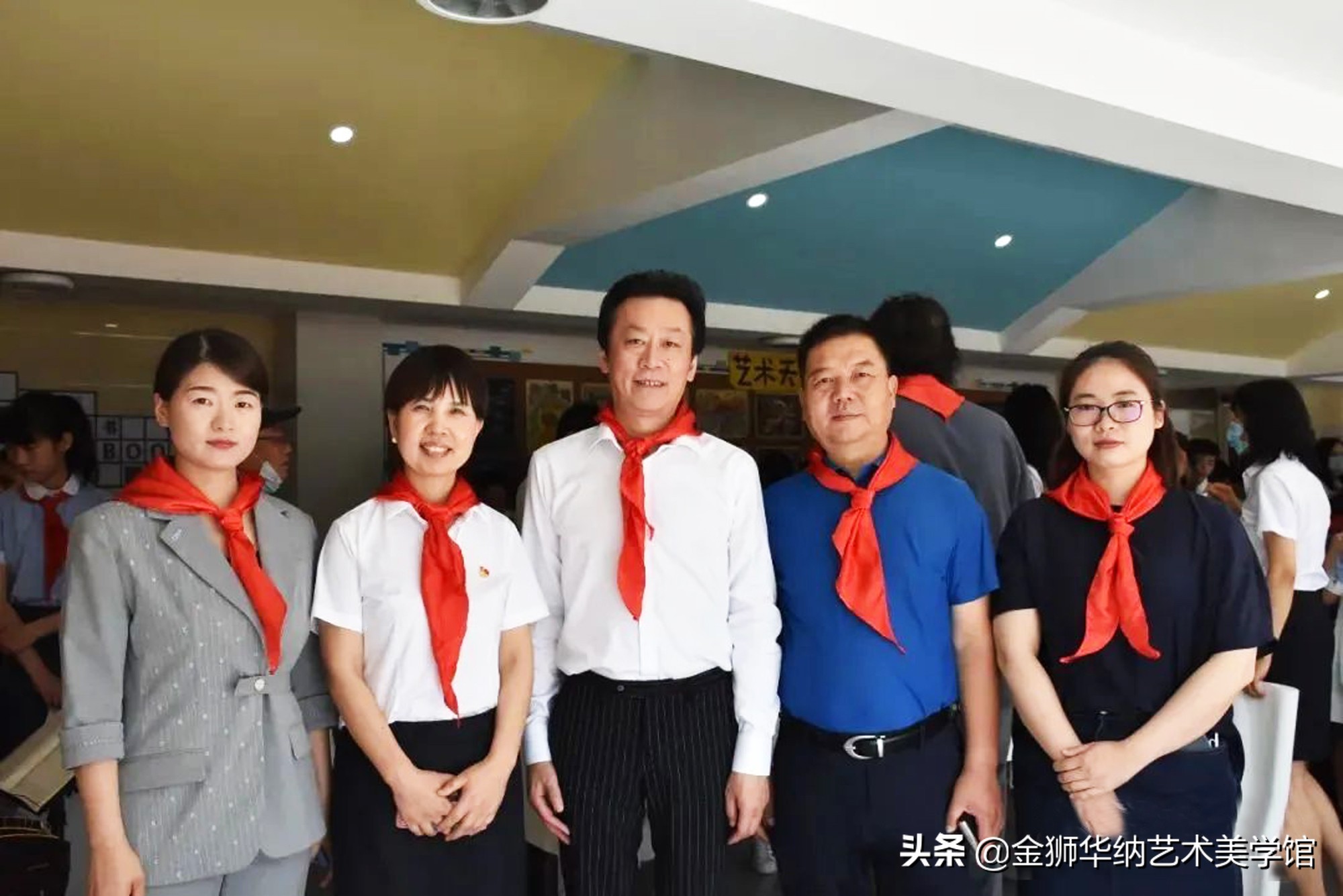 曲江第九小学校园美术馆开馆暨高雅艺术进校园活动顺利举行