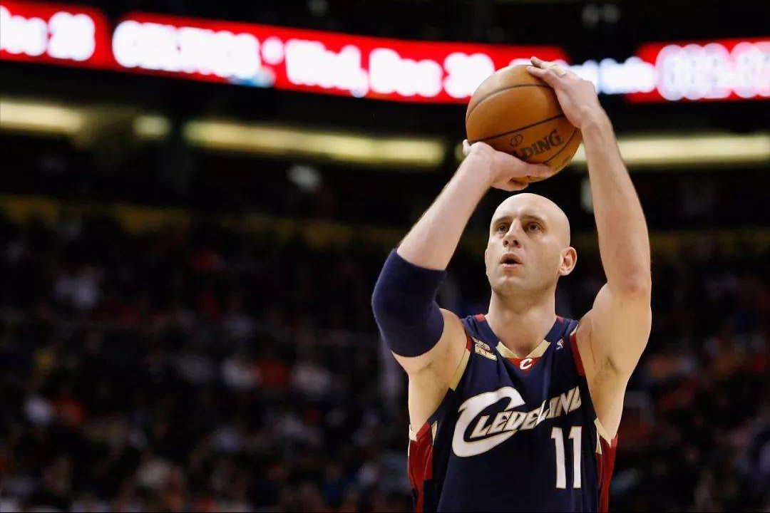 为什么nba球星罚球这么准(不惧砍鲨战术,盘点罚球最准的10大中锋,姚明