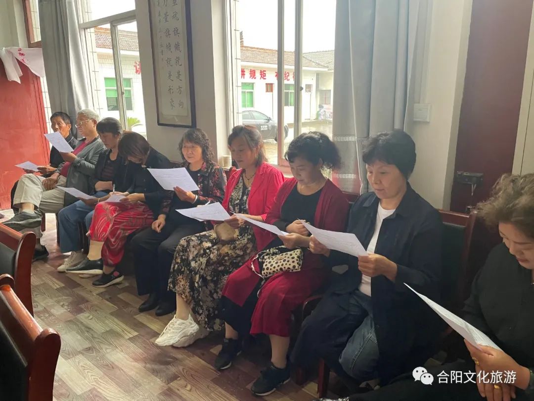 合陽(yáng)文旅局黨委戲劇家協(xié)會(huì)黨支部迎接渭南市委組織部評(píng)星晉級(jí)復(fù)審驗(yàn)收工作