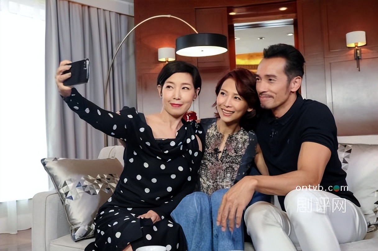 《陀枪师姐3》：第二部留下的巨坑，算是勉强给填上了