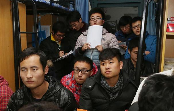 假期补课,假期补课违法吗