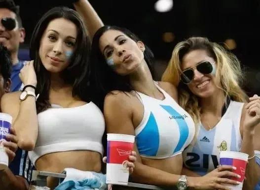 世界杯直播现场（世界杯4场大战正直播，C罗难阻葡萄牙爆冷，巴西无内马尔或更强）