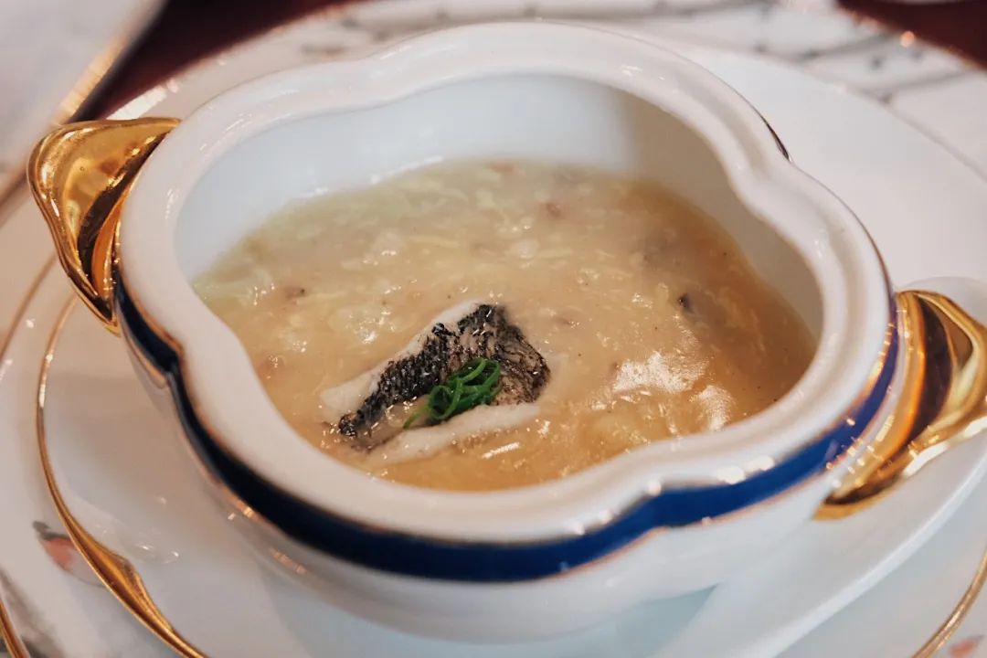 暴吃杭州13家高端餐厅，这份美食地图都是体重换的