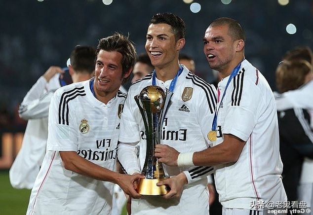 年仅33岁的科恩特朗基本退役(c罗前皇马队友科恩特朗退役,不踢球出海