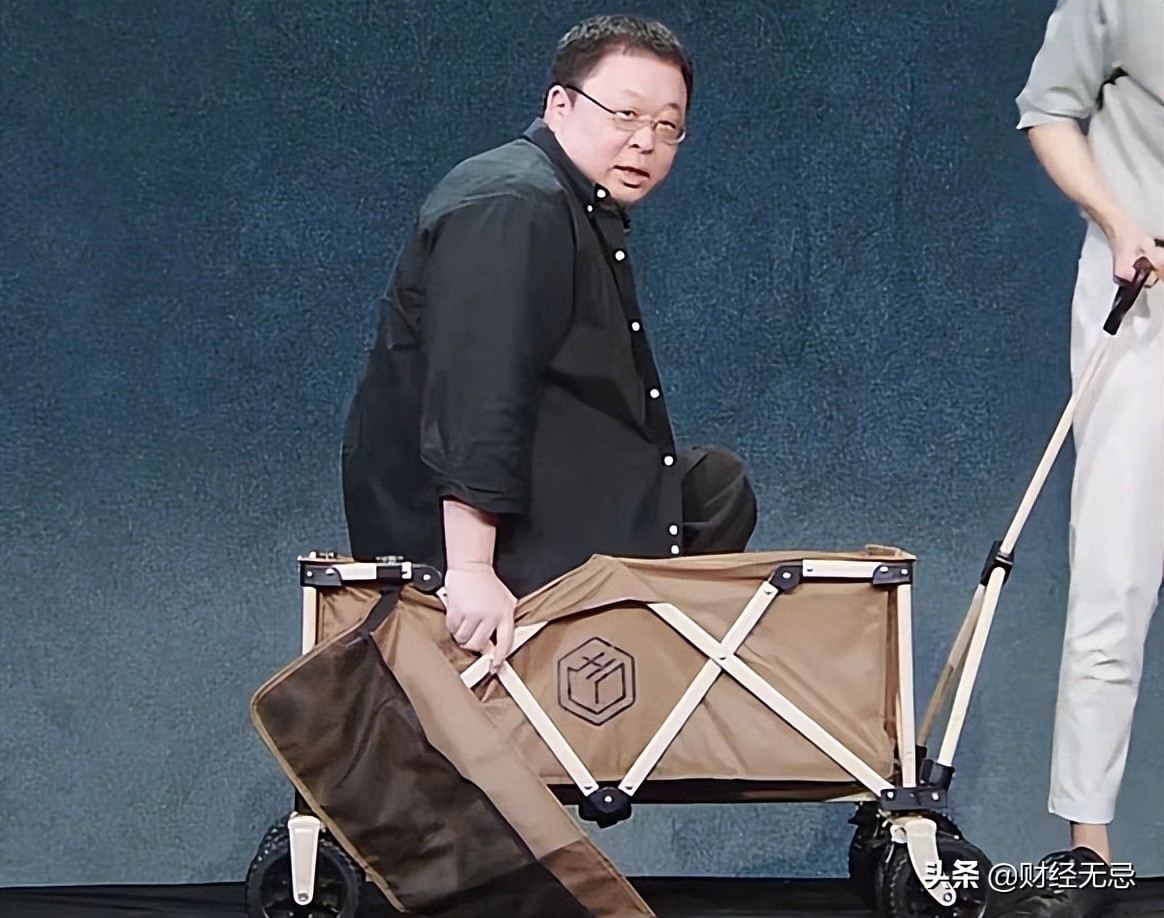 “退圈”前夜，罗永浩和京东京造喊出一个消费新口号