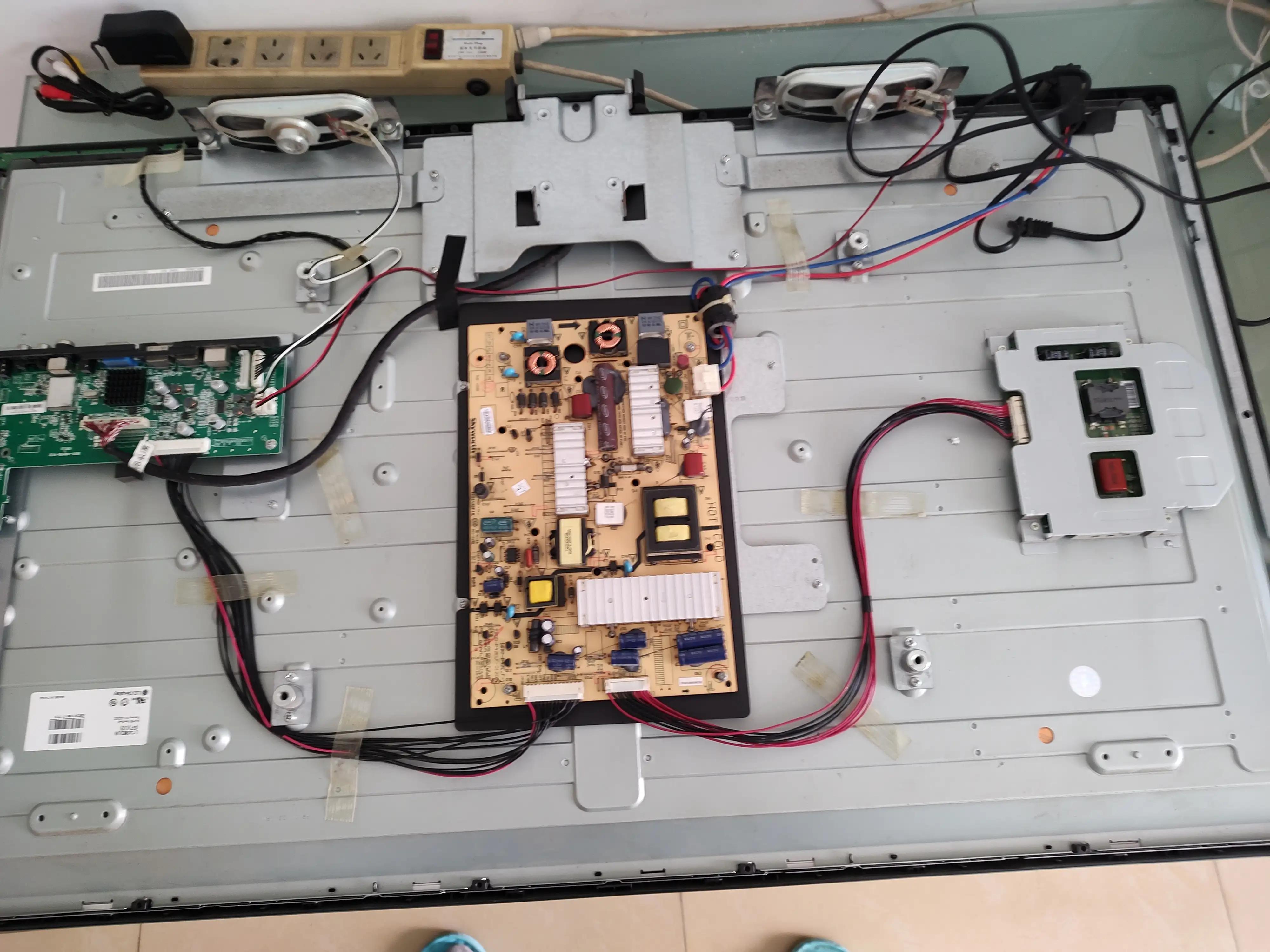 创维液晶电视突然黑屏维修