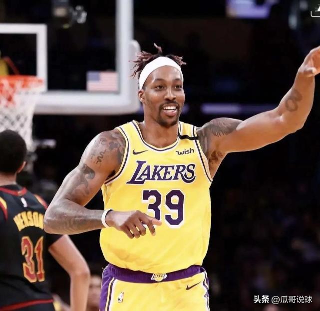 NBA新赛季中(黯然离场？NBA新赛季即将开始，联盟还有九位球星仍未找到下家)