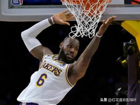 nba带詹姆斯名字的有哪些人（他的名字叫做-勒布朗詹姆斯）