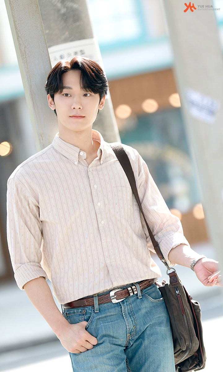 6位韩星刚出道时都演「龙套配角」，《为何是吴秀才》徐玄振