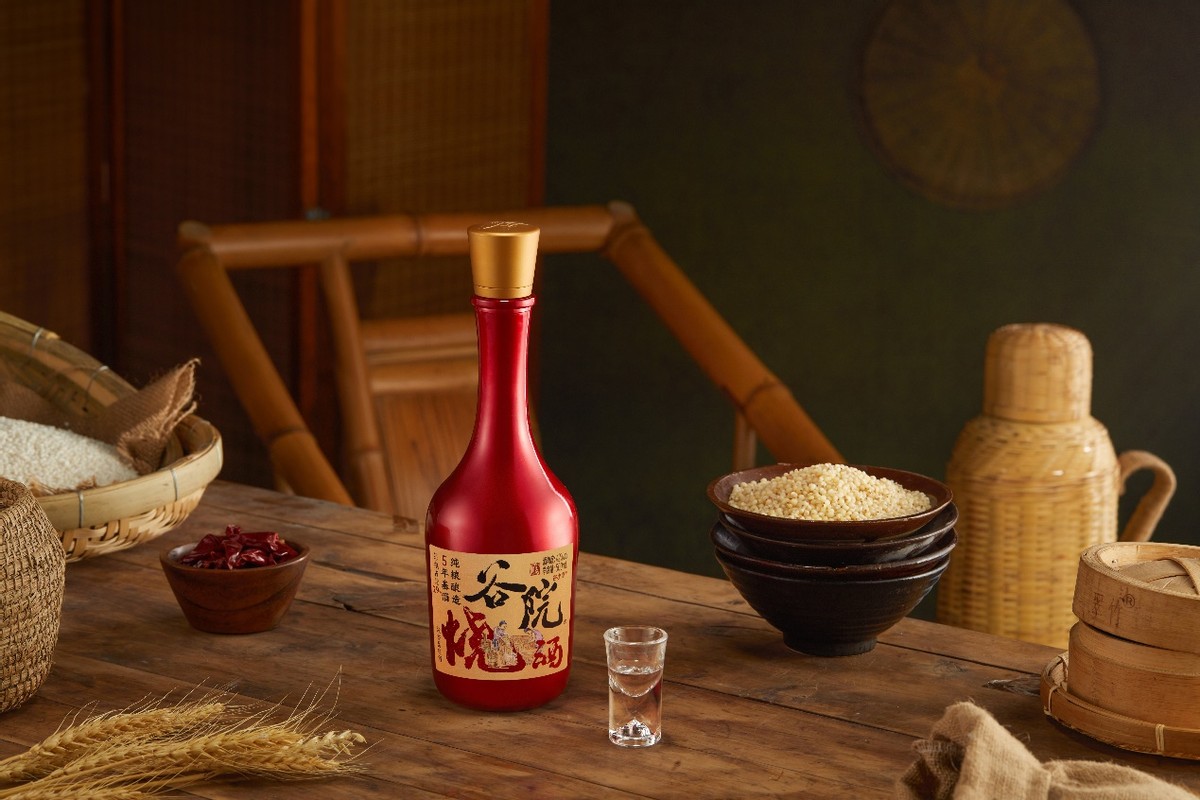 光瓶酒的孤勇者！谷小酒x京东众筹开砸高价酒的市场