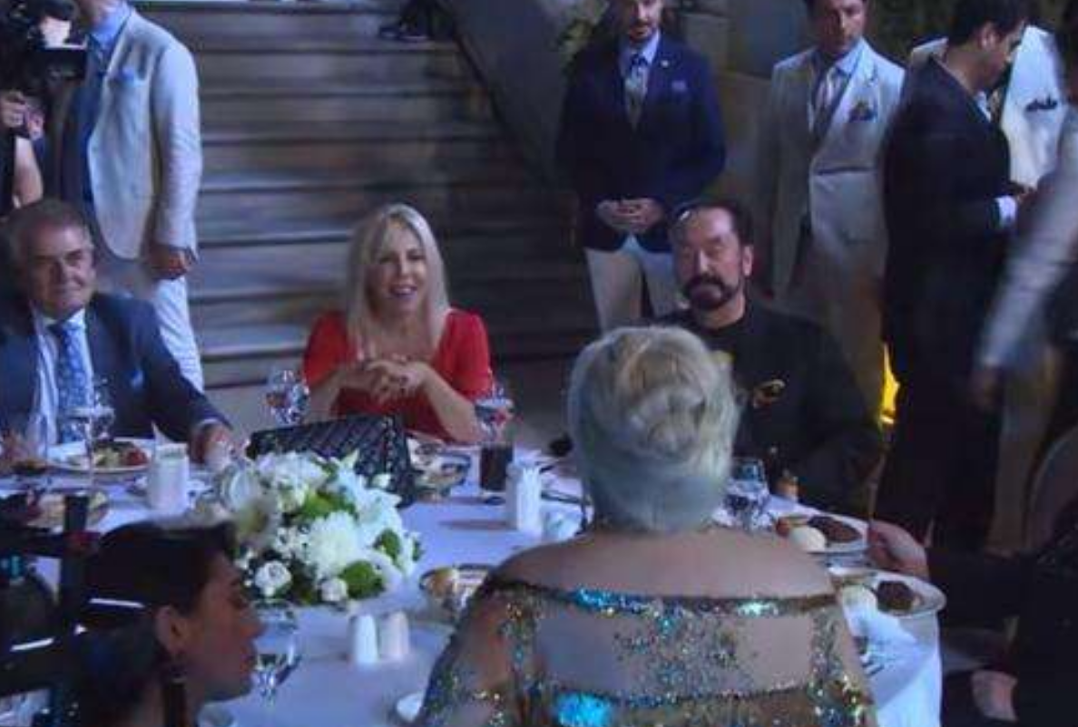 土耳其恶魔：洗脑上千女性做情人，藏6.9万颗避孕药，被判1075年