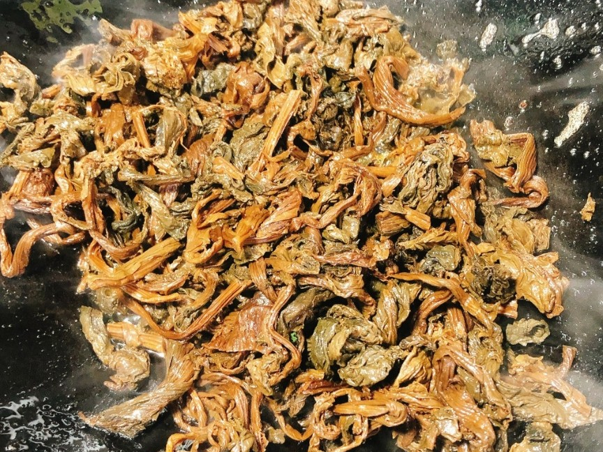 梅菜扣肉的正宗做法，软烂入味不油腻，年夜饭露两手，撑得住场面