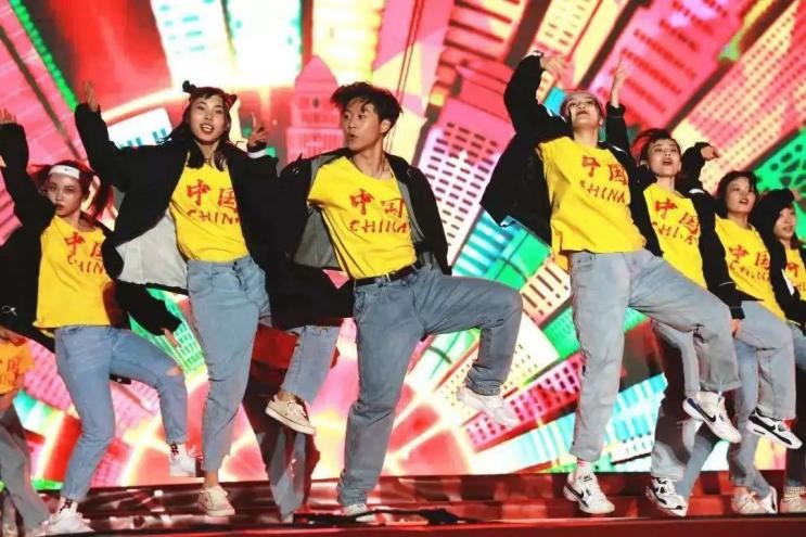 风“华”正茂，“理”想正好！这场双向奔赴，华东理工大学等你！