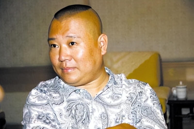 4年前离开德云社自立门户，如今沦落成小主播，闫宗海后悔吗？